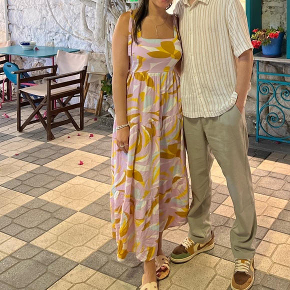 Colorful Dress - Picture 5 of 5